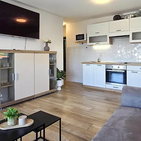 2 Bedroom In Διαμέρισμα