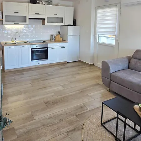 2 Bedroom In Bibinje